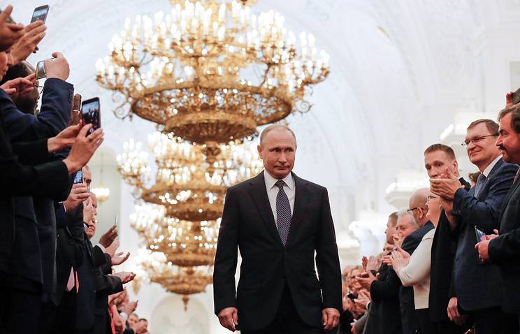 Песков прокомментировал идею парламента Чечни о трех сроках президента