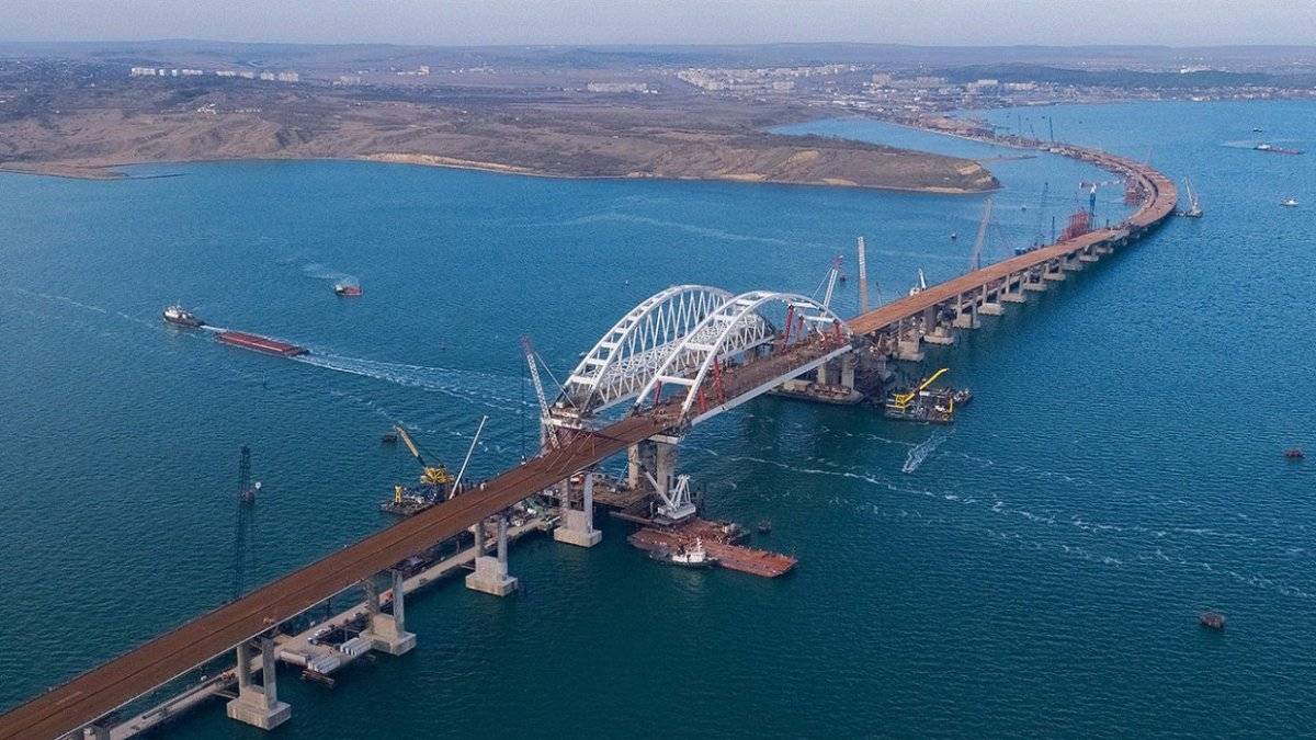 О предсказаниях и предсказателях: крымский мост откроют на следующей неделе