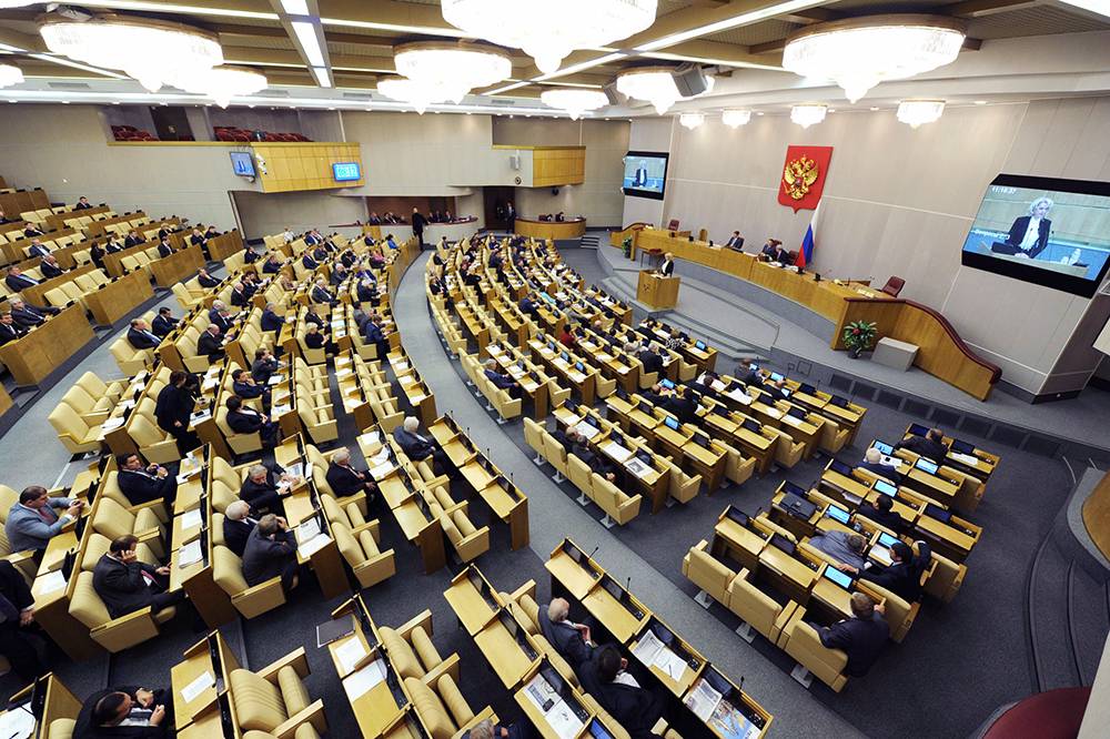 Закон о наказании за исполнение санкций против РФ внесен в Госдуму
