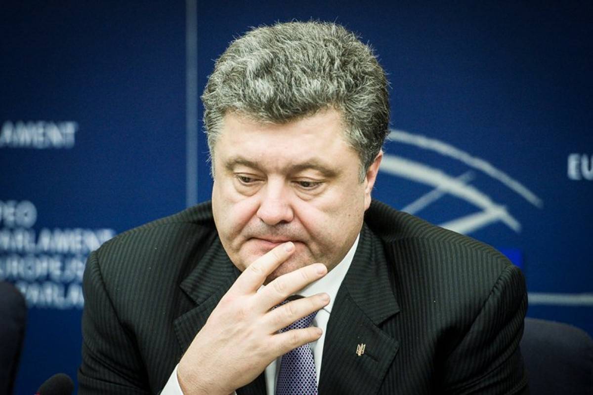 Ситуация созрела: украинские кланы готовы выступить против Порошенко Ситуация созрела: украинские кланы готовы выступить против Порошенко