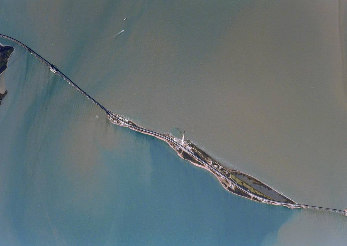 Крымский мост фото из космоса