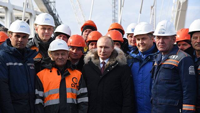 Немецкие СМИ про Крымский мост: Путин воздвиг себе политический памятник