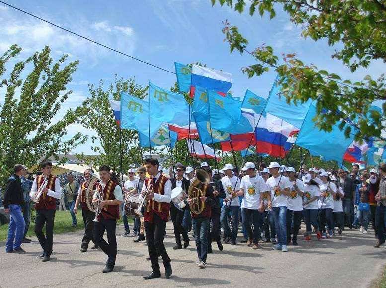 РФ перехватывает инициативу: крымские татары заставили Украину занервничать