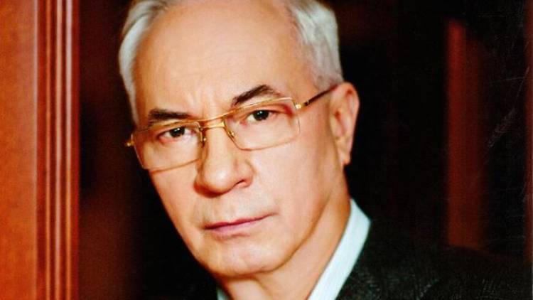 Азаров призвал бойкотировать украинские СМИ Азаров призвал бойкотировать украинские СМИ