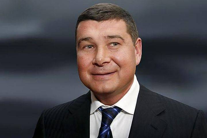 Онищенко заявил о намерении баллотироваться на пост главы Украины Онищенко заявил о намерении баллотироваться на пост главы Украины