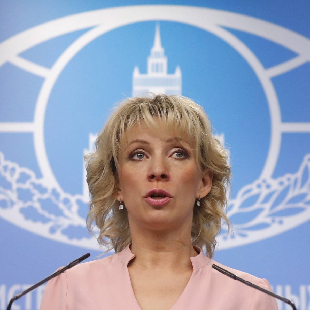 Захарова назвала "антироссийской авантюрой" идею созвать спецсессию ОЗХО‍