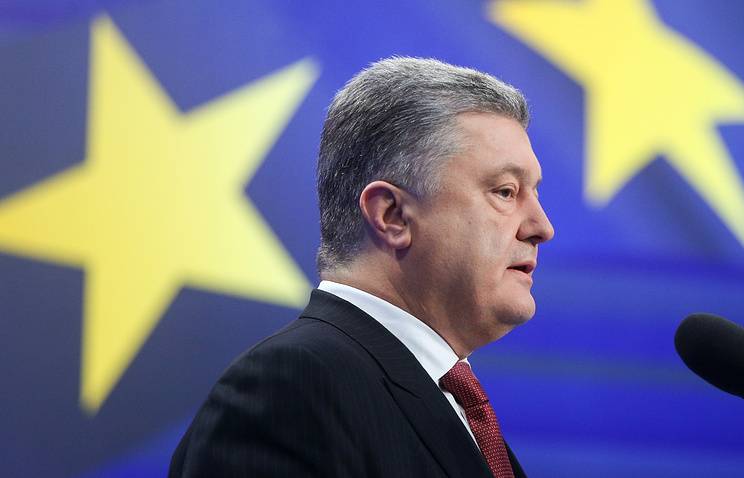 Украина стала ближе к ЕС: Порошенко на тепловозе открыл тоннель в Европу