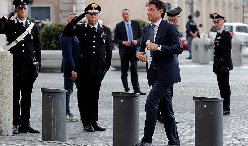 Новое правительство Италии требует выхода из антироссийских санкций