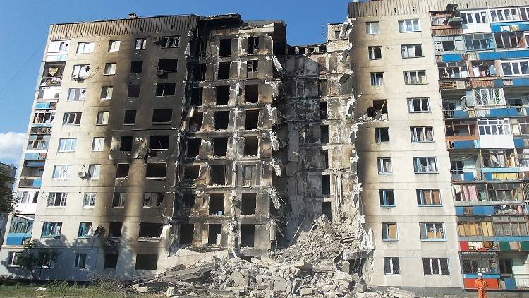 Что нужно сделать, чтобы прекратить войну в Донецке и Луганске
