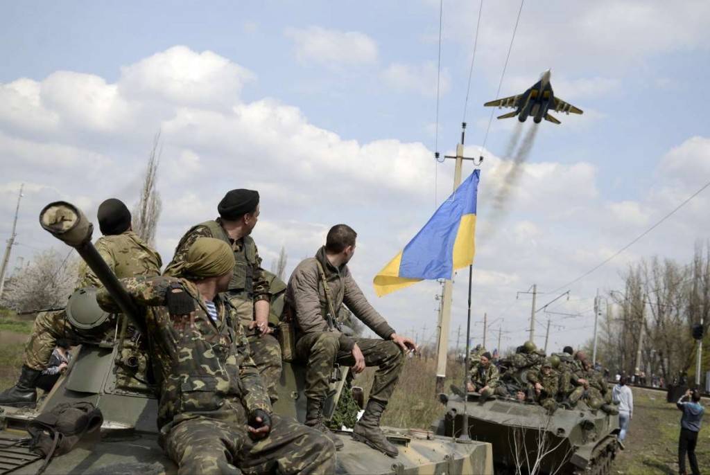 Авиация в небе Донбасса: Украина готовит провокацию против России Авиация в небе Донбасса: Украина готовит провокацию против России