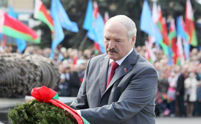 Одна на всех — зачем Лукашенко установил свою цену Победы