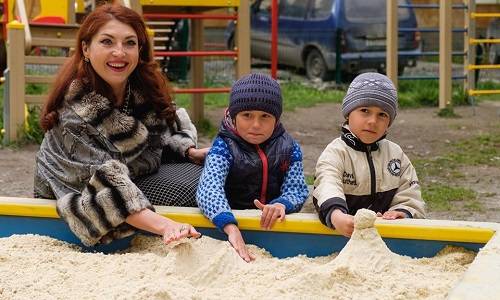 ЕР: партийная реклама на песке ЕР: партийная реклама на песке
