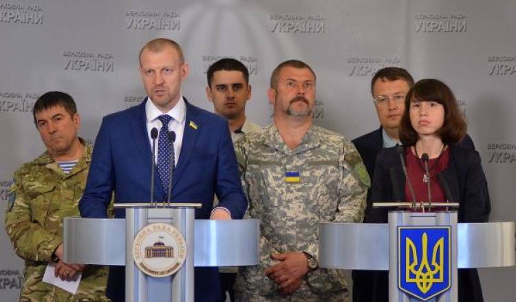 Тетерук потребовал от Гройсмана и СБУ разобраться с неугодными СМИ Тетерук потребовал от Гройсмана и СБУ разобраться с неугодными СМИ