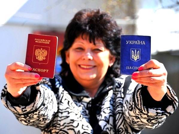 Жители ДНР идут на уловки, чтобы у них не изъяли украинский паспорт Жители ДНР идут на уловки, чтобы у них не изъяли украинский паспорт