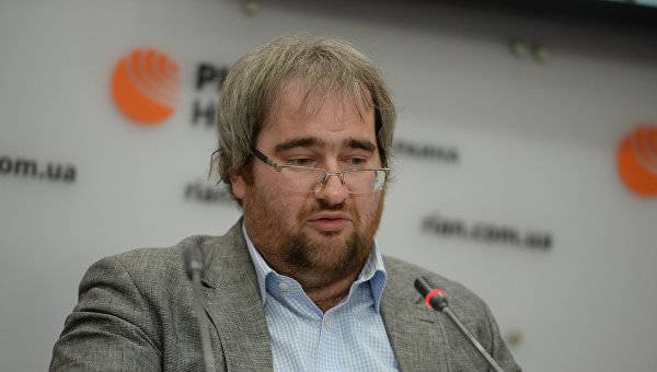 Корнейчук о статье Порошенко в WP: «Открытый "плевок" в лицо Трампу» Корнейчук о статье Порошенко в WP: «Открытый "плевок" в лицо Трампу»