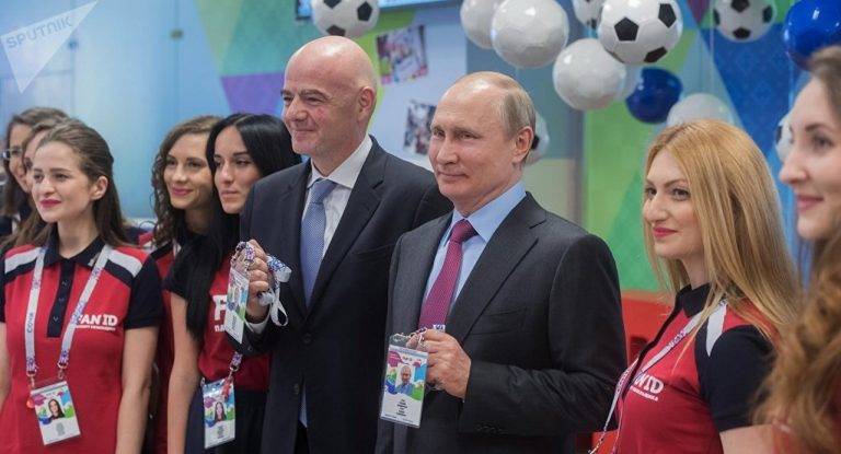 Зачем Путину ЧМ-2018 Зачем Путину ЧМ-2018