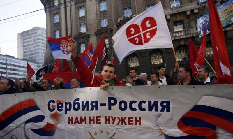 Тайные мировые правители пытаются оторвать Сербию от России