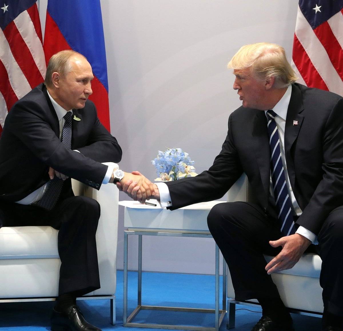 Американские СМИ о стратегии России: Путин идет на долгую игру с Трампом