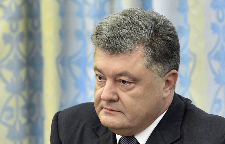 Порошенко: отношения Украины и Польши требуют пересмотра