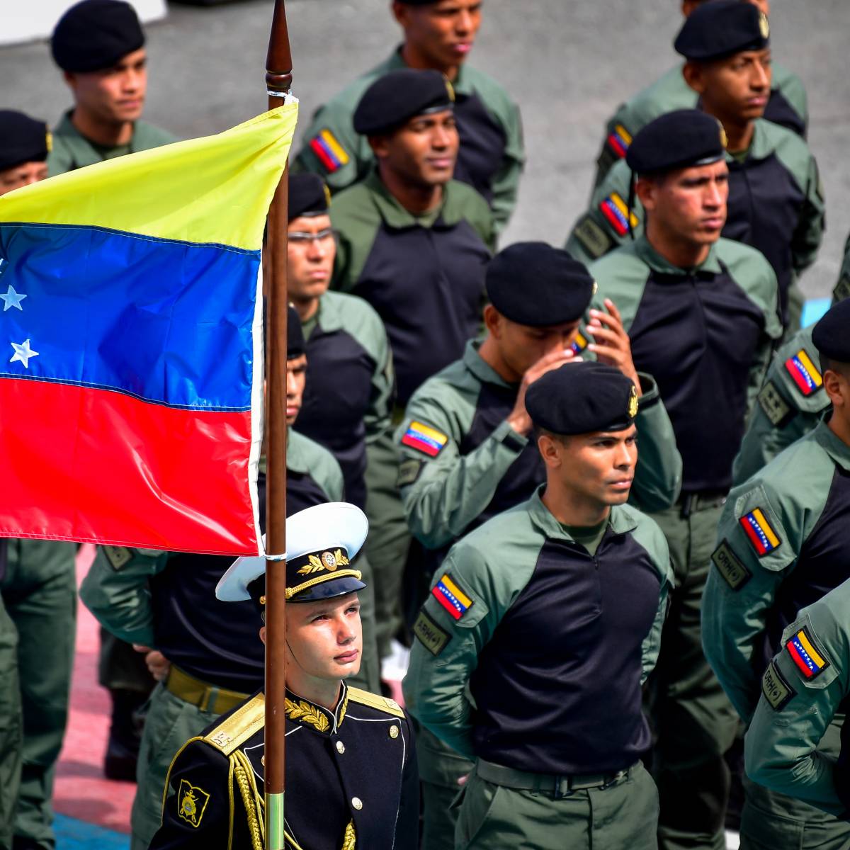 Опасность "цветной революции" в Венесуэле сохраняется