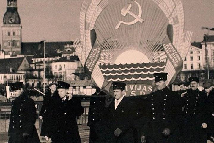 Прозрение в Латвии: А ведь в советское время мы лучше жили Прозрение в Латвии: А ведь в советское время мы лучше жили