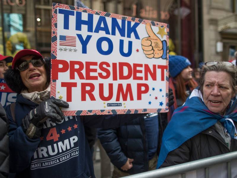 Карта-то козырная! Трамп — американский народный президент Карта-то козырная! Трамп — американский народный президент