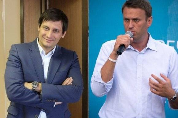 Гудков бросил вызов Навальному