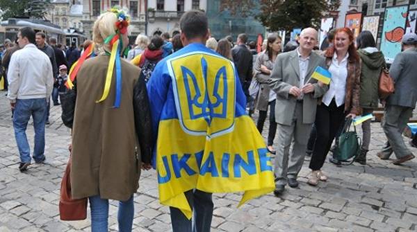 Украина соответствует всем критериям колониального государства