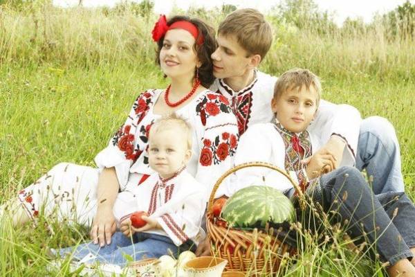 Украинская семья после поездки в Крым: «Дети плакали и просили их оставить»