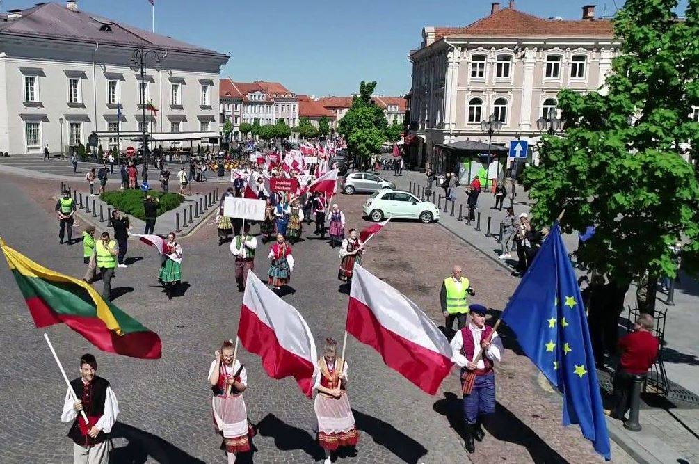 Варшава дискриминирует литовских поляков