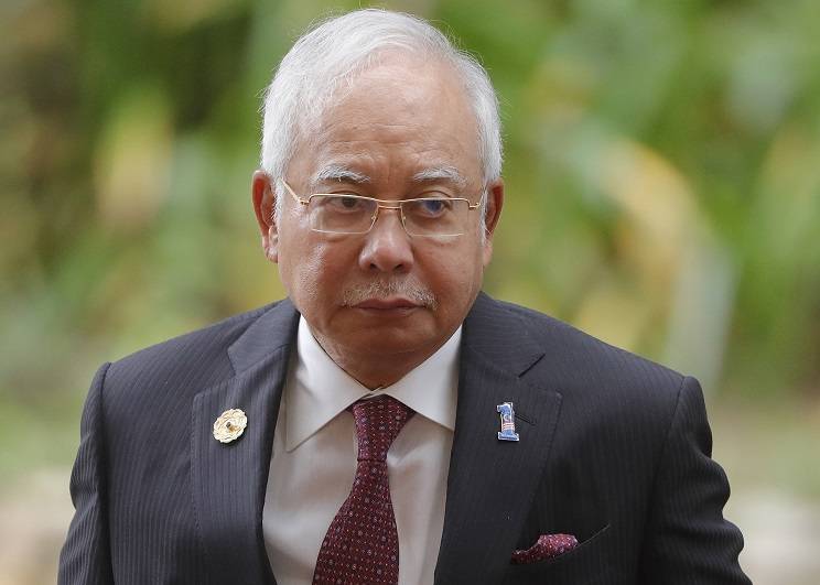 Как в Малайзии решают вопросы с неугодными чиновниками