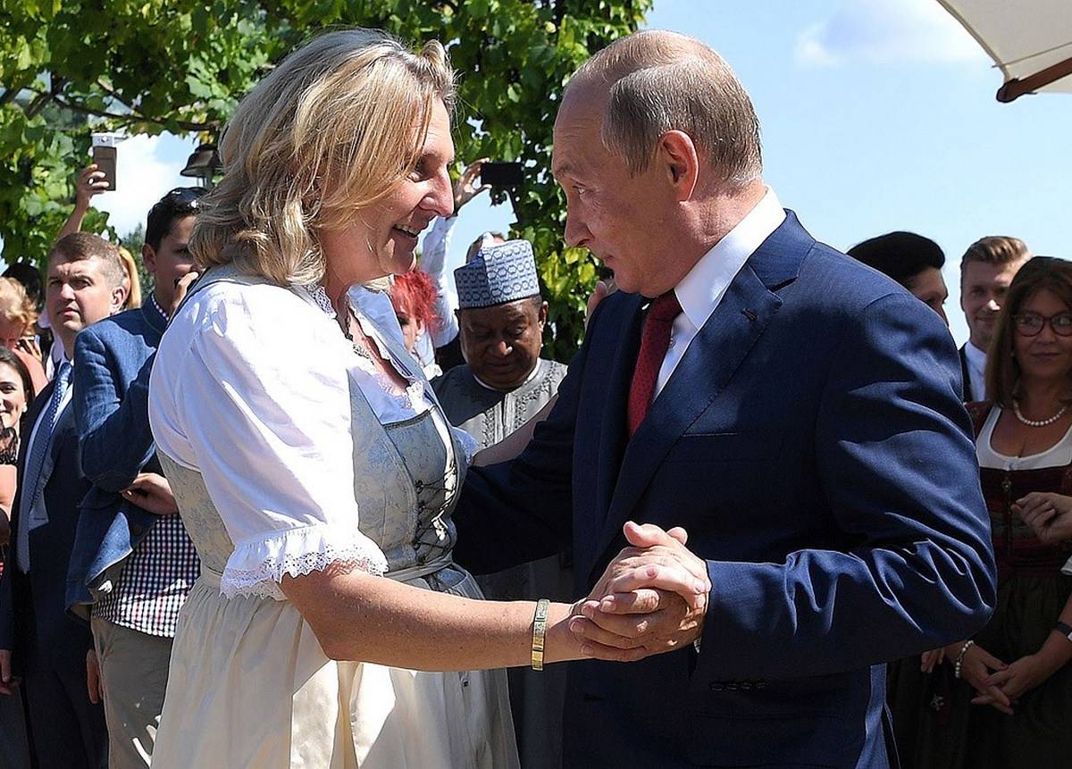 Свадебный блицкриг Путина Свадебный блицкриг Путина