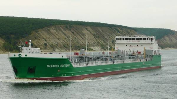 Украина намерена осуществить рейдерский захват танкера «Механик Погодин»