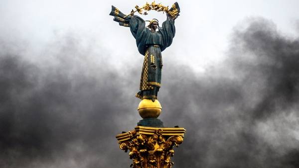 Украина: «вата поднимает голову»