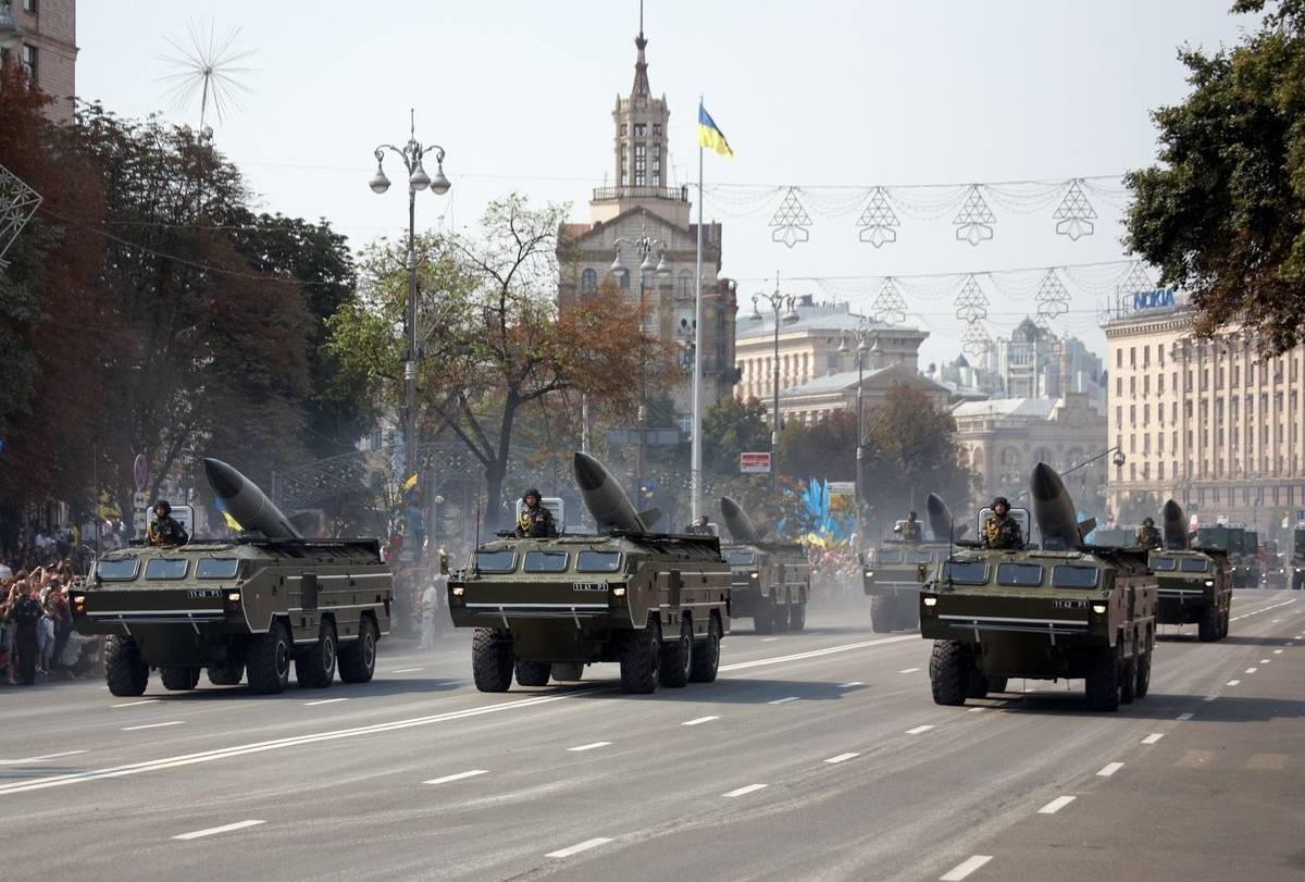 На Украине считают, что парад в Киеве вызовет "землетрясение в Кремле"