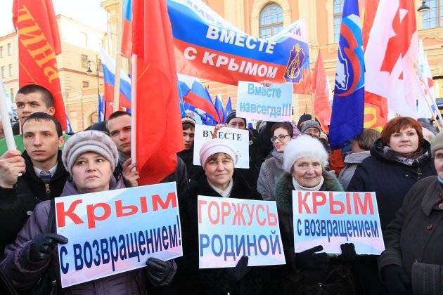 На Украине c горечью признали желание крымчан стать частью России
