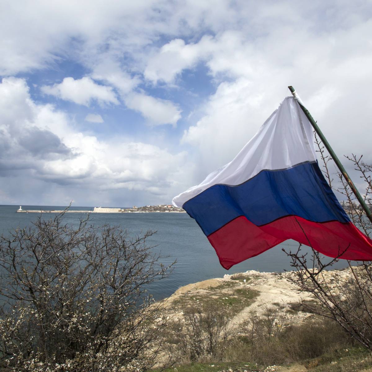 «Разве Крым — русский?»: прибалты не могут отправлять письма на полуостров