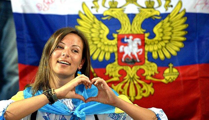 Сбежавшая в РФ киевлянка не побоялась рассказать о минусах жизни на Украине Сбежавшая в РФ киевлянка не побоялась рассказать о минусах жизни на Украине