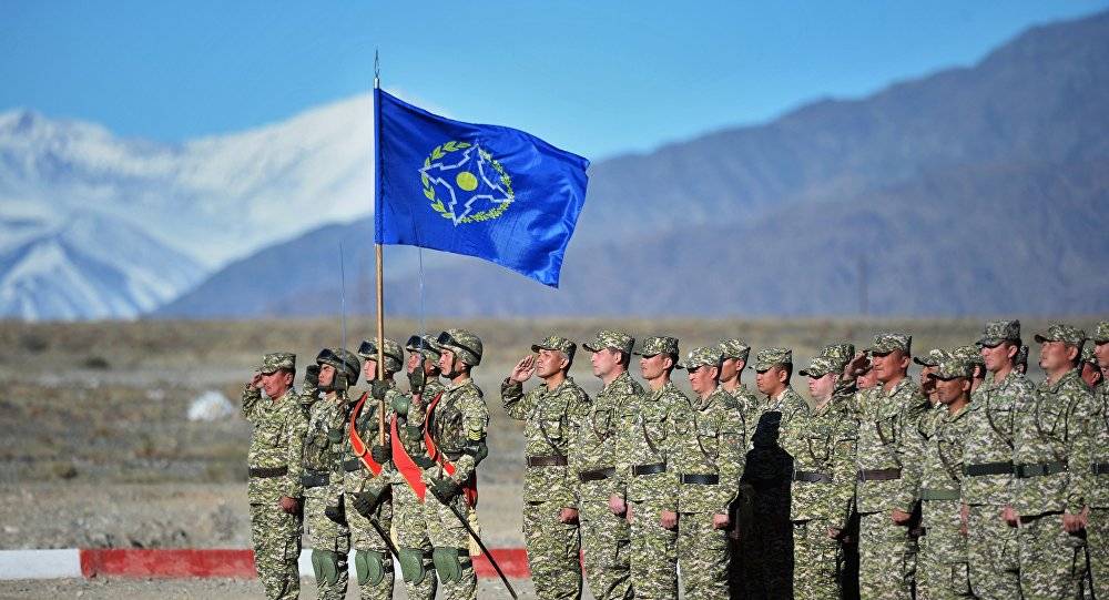 Азербайджан прощупывает пути возвращения в ОДКБ. Армения – против