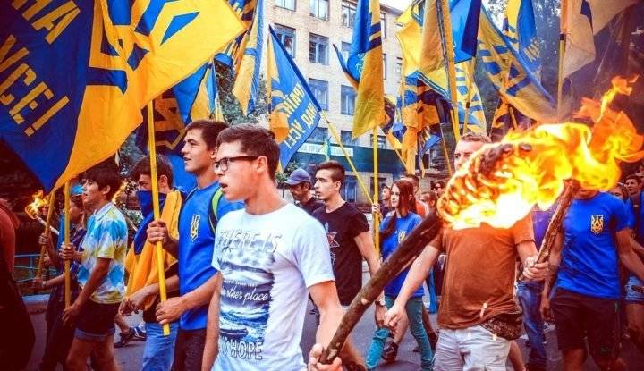 Украинская пропаганда в действии: почему крымчане переезжают в Киев