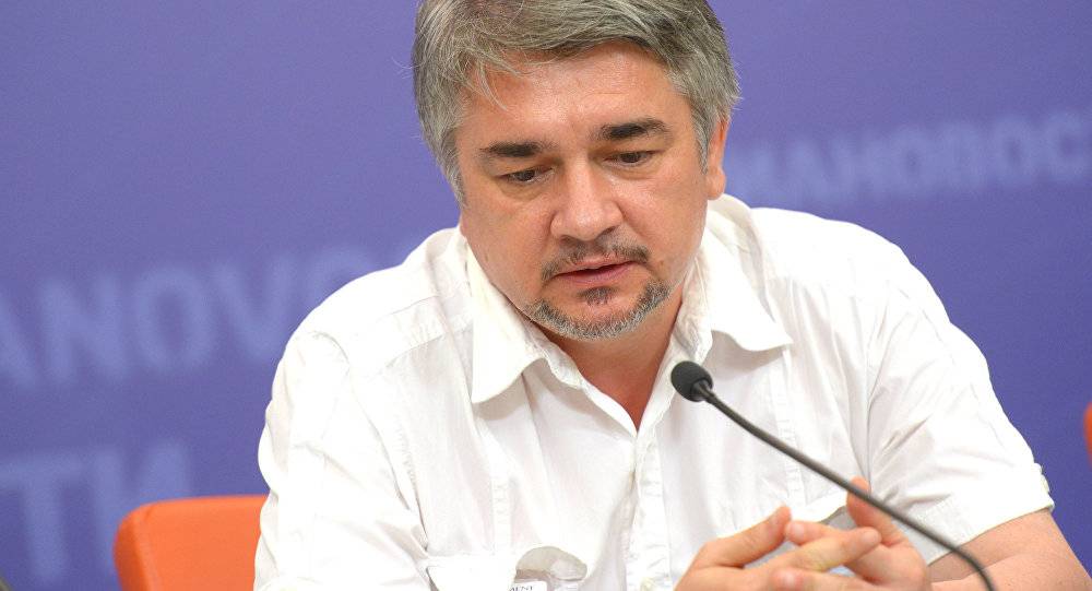 Ищенко о планах Киева на Азов: провокации не помогут Украине