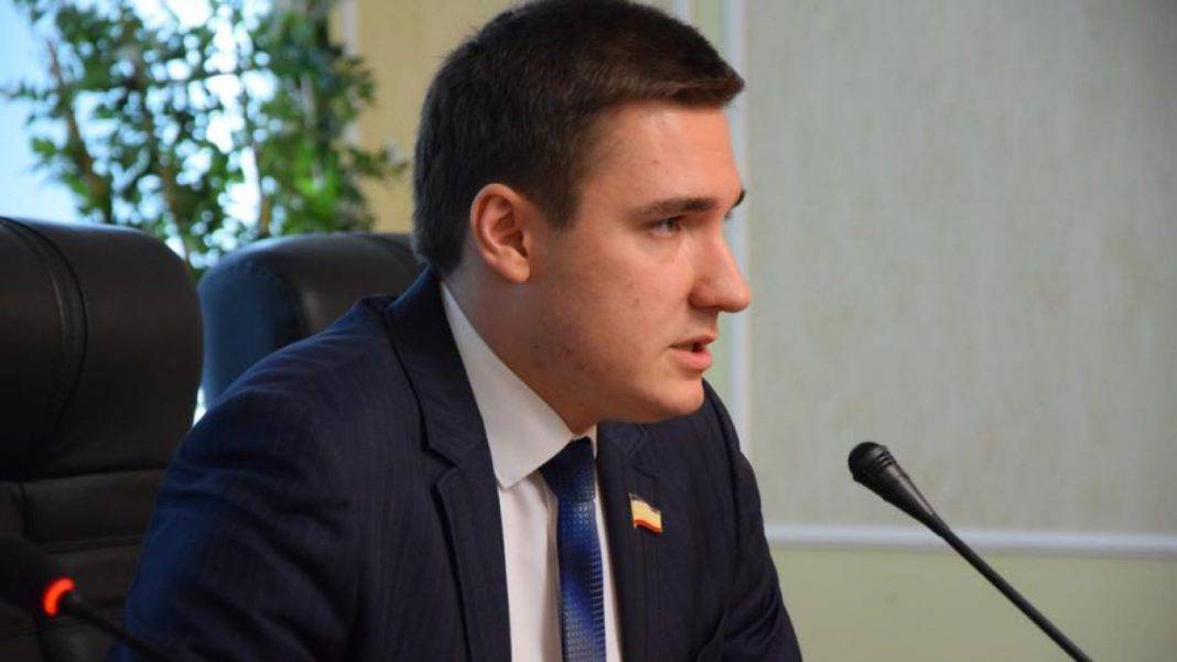 Ганжара о новой провокации на Азове: Киев скрыл от украинцев правду Ганжара о новой провокации на Азове: Киев скрыл от украинцев правду
