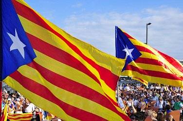 Почему Испания за год так и не смогла урегулировать отношения с Каталонией?