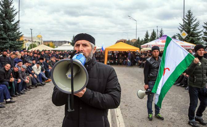 Бунт в Ингушетии: Кремль молчит, а Киев подливает масла в огонь