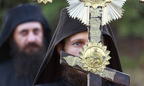 Церковный раскол России с Украиной: ничего святого, одна скверная политика