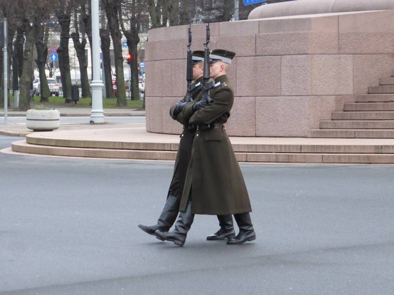 Непонятливые партнёры. "Оккупанты" — не граждане! Непонятливые партнёры. "Оккупанты" — не граждане!