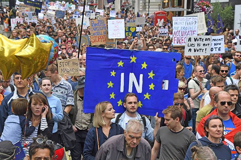 Exit Brexit: полмиллиона митингующих в Лондоне требуют отменить референдум
