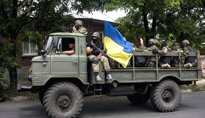 Украинских морпехов и силовиков «раскидают» от Закарпатья до Мариуполя