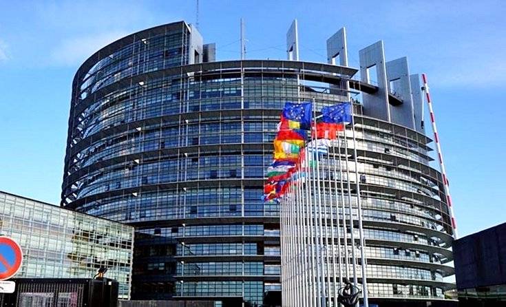 Европарламент стал напоминать сумасшедший дом