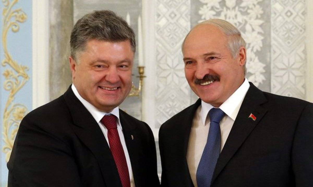 Порошенко едет к Лукашенко, дрожа от страха перед Москвой